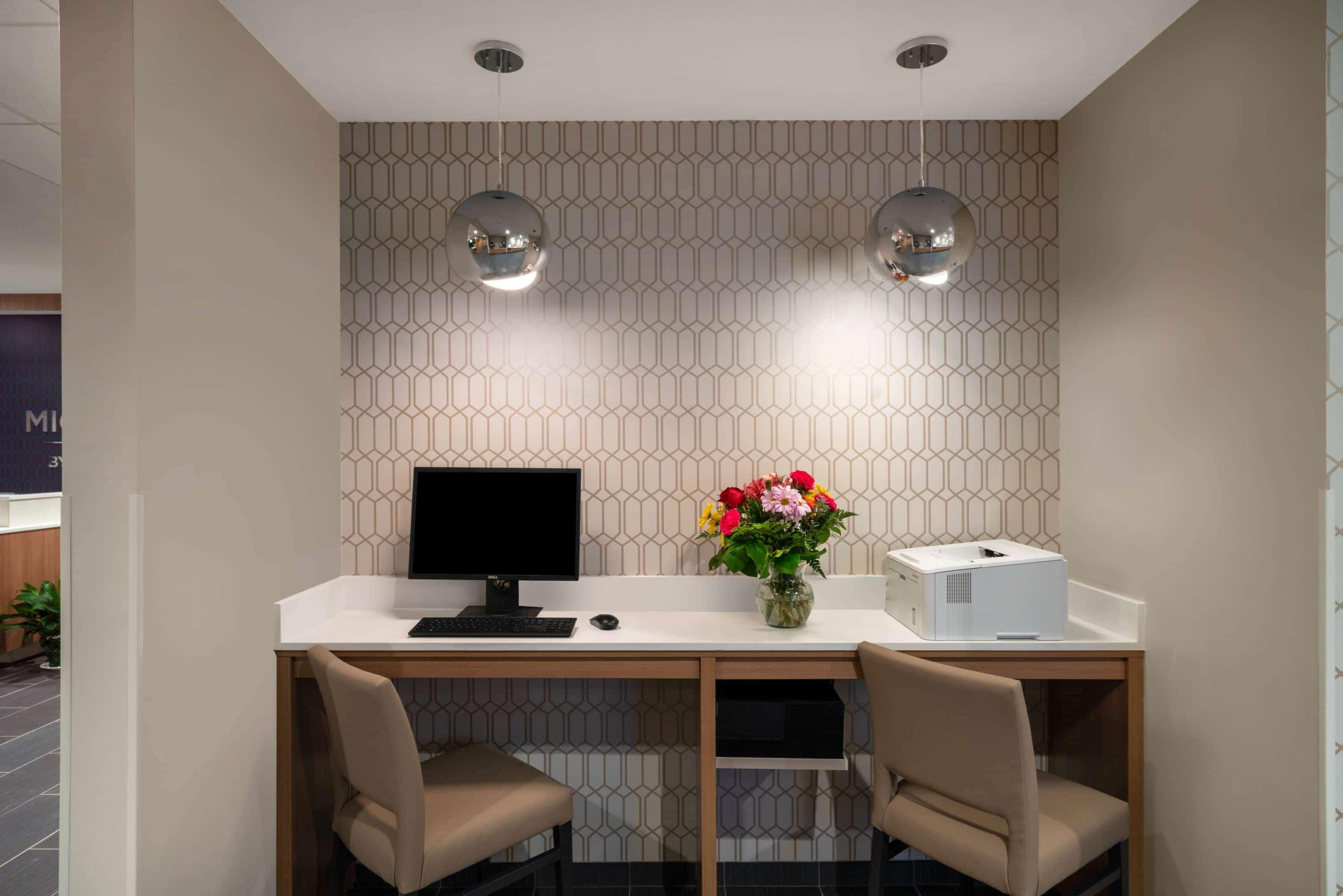 Microtel Inn & Suites By Wyndham Carlisle Bagian luar foto