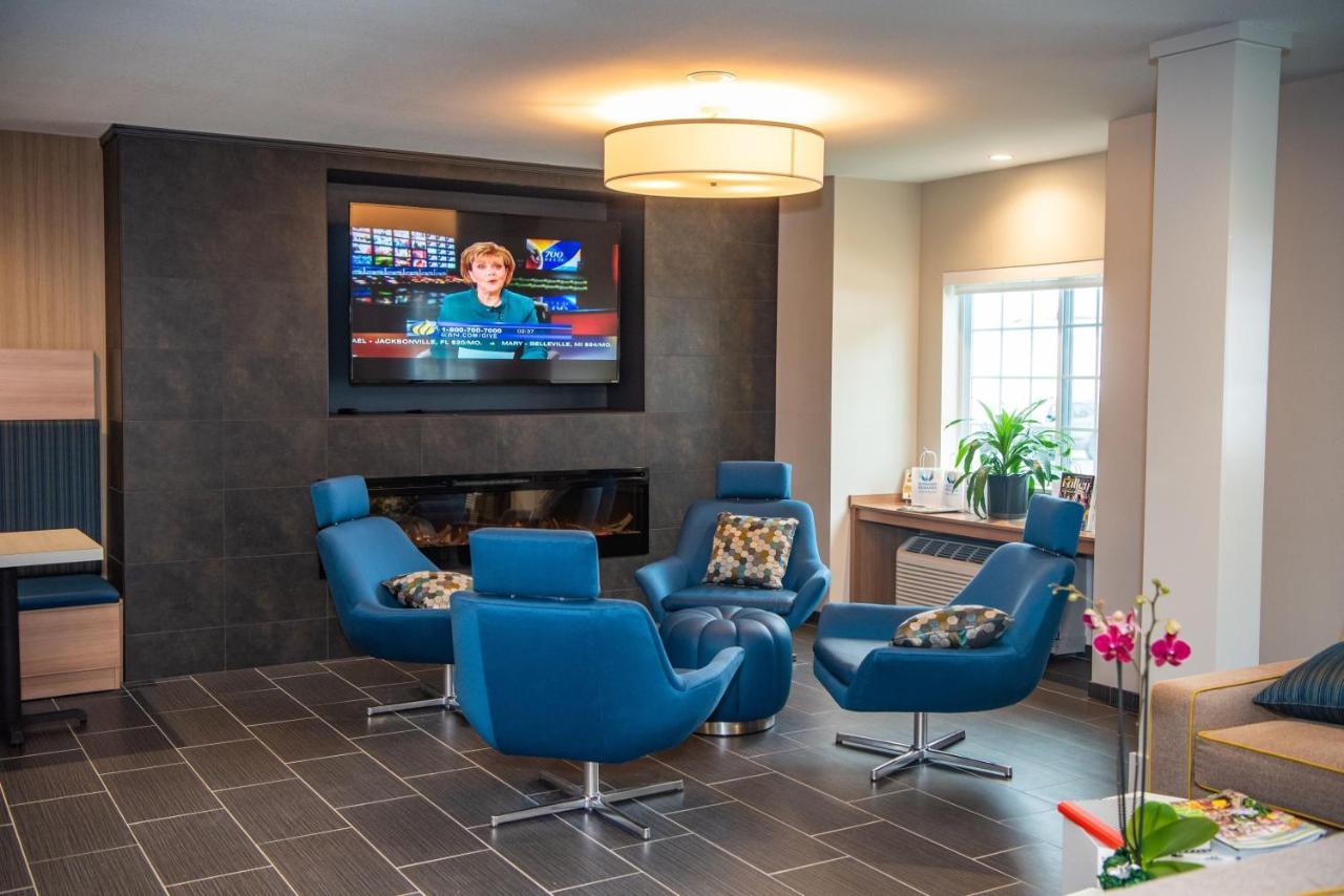 Microtel Inn & Suites By Wyndham Carlisle Bagian luar foto